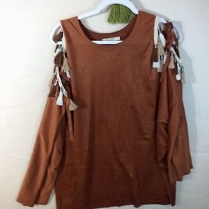 🦚Brown Tassel Sleeve Top
